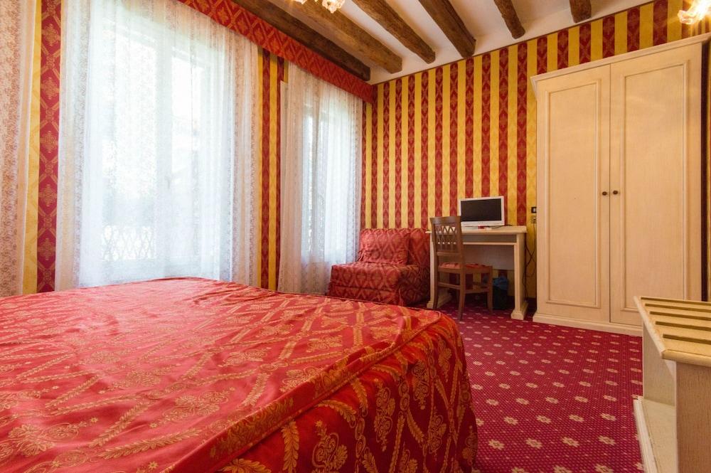 เมสเนอร์ พาเลซ Hotel เวนิส ภายนอก รูปภาพ
